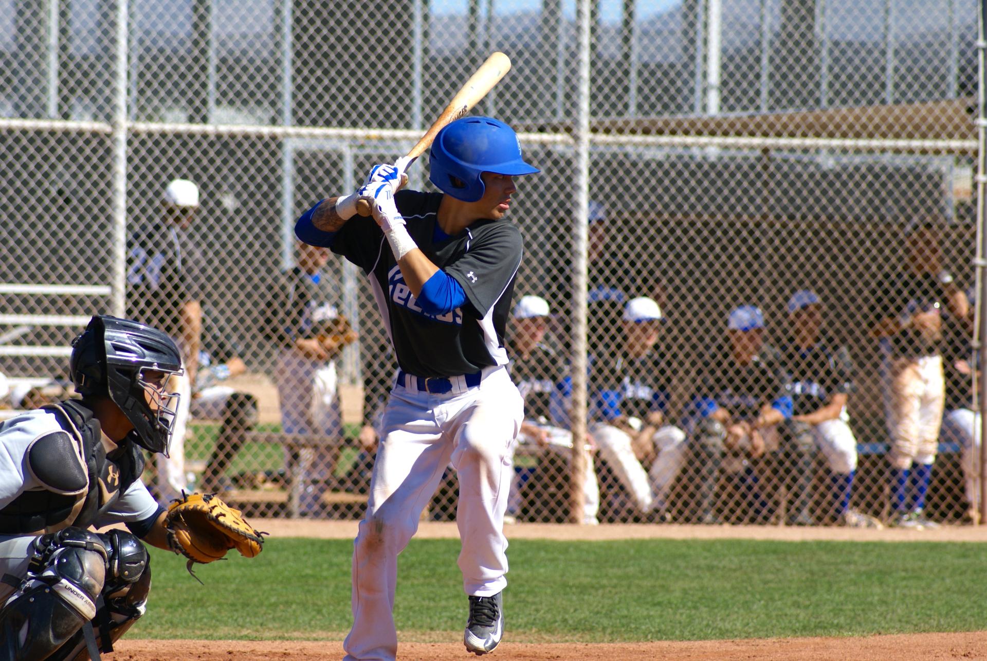 Isaac Parra up to bat for the Geckos Baseball Team