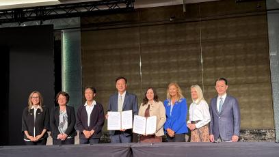 Delegation of educators including Dr. Amy Diaz, GWCC President; Dr. Kimberly Britt, Maricopa Community Colleges Executive Vice Chancellor and Provost; and Valerie Jones, Maricopa Community Colleges Vice Chancellor of Workforce and Economic Development.
