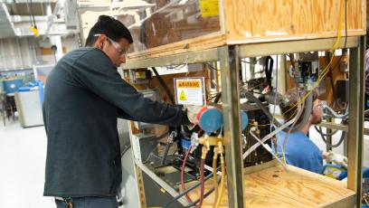 Students in HVAC classroom