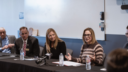 Senator Kyrsten Sinema hosted a roundtable discussion at GateWay Community College’s Phoenix Forge on Friday, Jan. 20