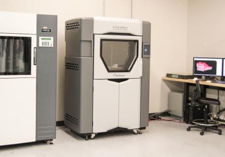 Image of machine in classroom 3D Lab