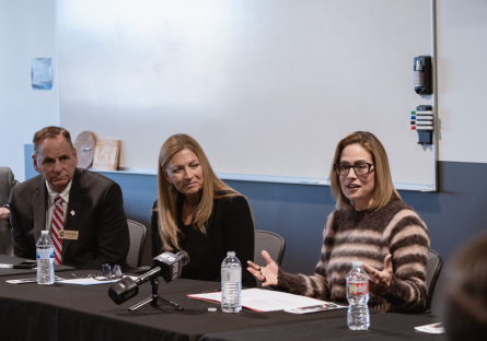 Senator Kyrsten Sinema hosted a roundtable discussion at GateWay Community College’s Phoenix Forge on Friday, Jan. 20